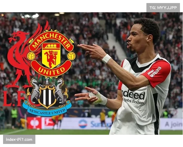 利物浦采用伪九号加双前锋阵型释放埃基蒂克回撤组织能力